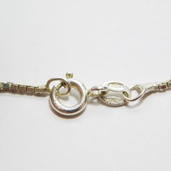 Yellow Stone Pendant Silver Fashion Necklace - Picture 8 of 9